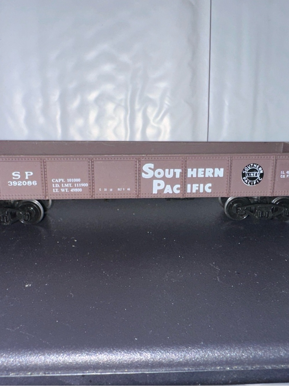 Brown Model Railcar Shelf Accent